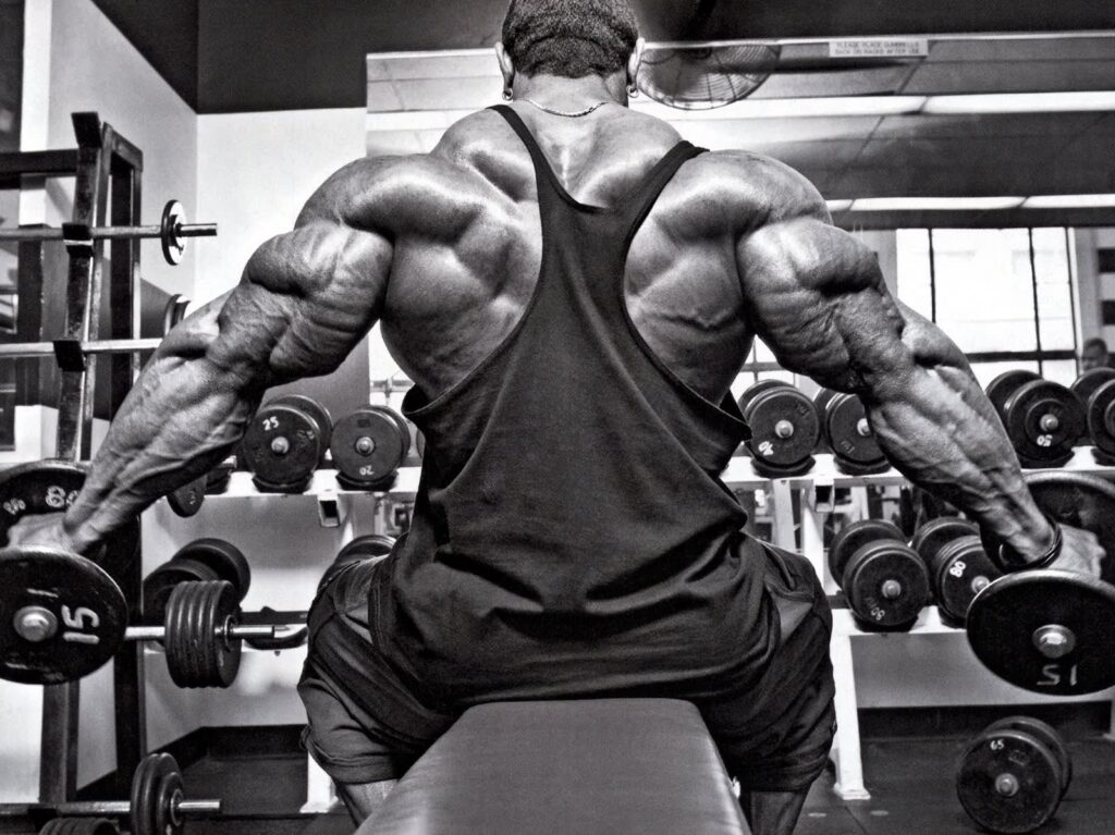 extreme-big-back-muscles-dbol